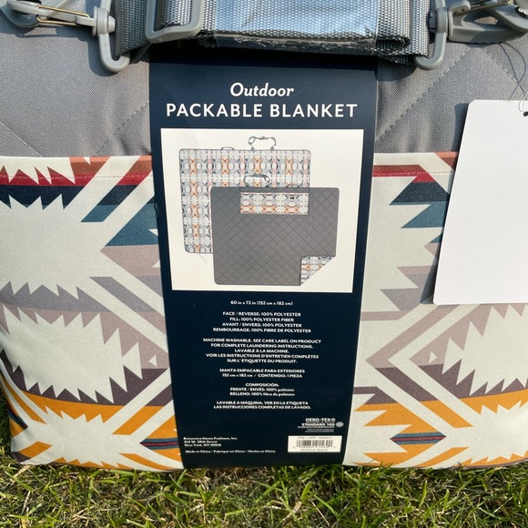 NWT Pendleton Outdoor Packable Blanket - Picture 11 of 11